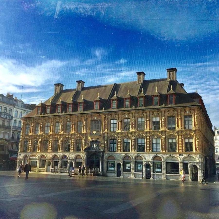Appartement Design Hyper Centre Lille - Netflix Wifi Fibre - Parking Extérieur photo