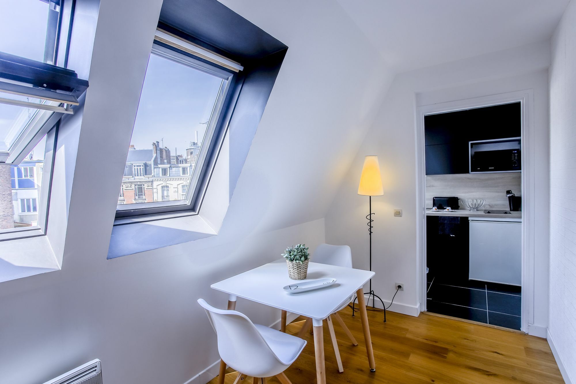 Appartement Design Hyper Centre Lille - Netflix Wifi Fibre - Parking Extérieur photo